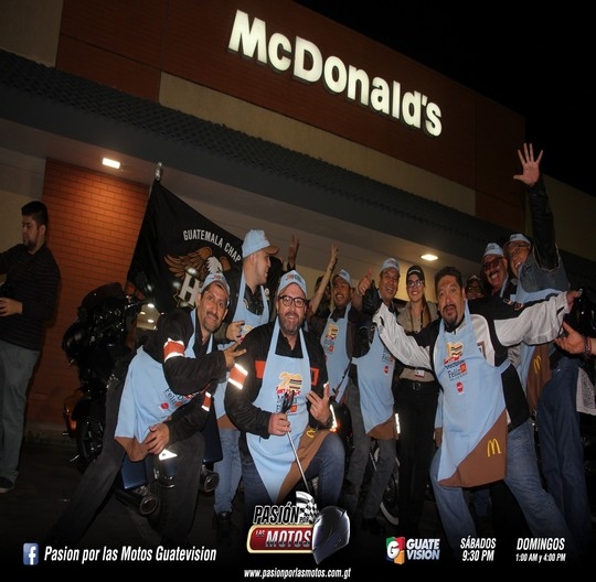 HARLISTAS PARTICIPAN EN EL MC DIA FELIZ