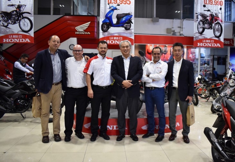 GERENTE GLOBAL DE MOTOCICLETAS HONDA VISITÓ GUATEMALA.