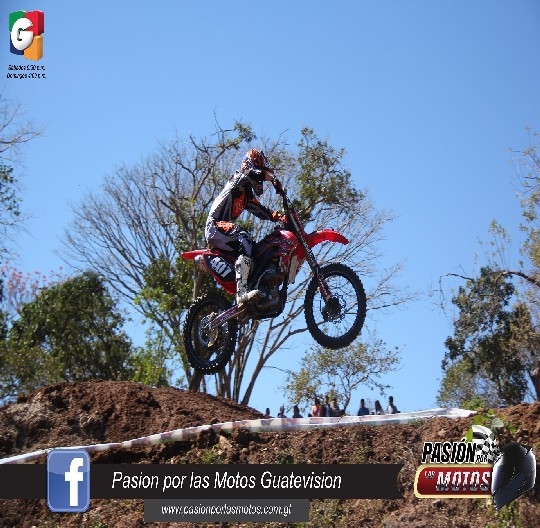 MOTOCROSS LOS PINOS REGISTRO FUERTES CAIDAS