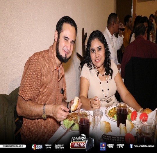 CENA DE PAREJAS ACDC BIKERS