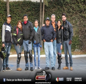 COLAZO PISCINAZO CON LOS AVENTUREROS GT