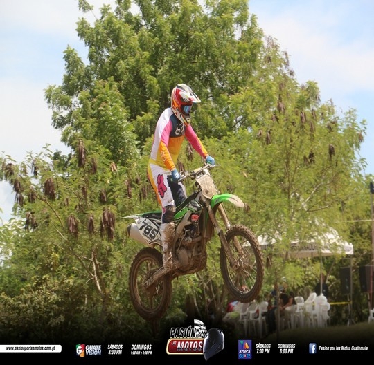 OCTAVA FECHA CAMPEONATO DE MOTOCROSS 2019