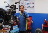 Aprende a cambiar la bateria de tu moto